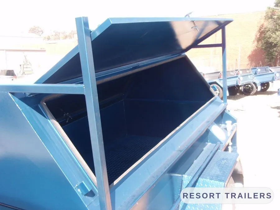 Checker-plate floor and internal tie-down points — built by Resort Trailers